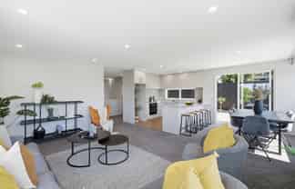 8 Winhall Rise, Remuera