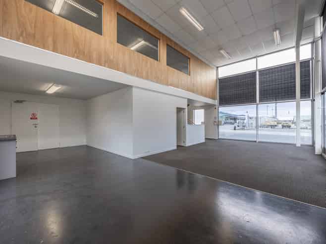 Modern Stoke Industrial Facility
