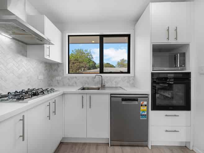 18 & 18A Dairy Road, Otara