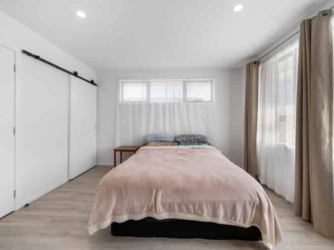18 & 18A Dairy Road, Otara