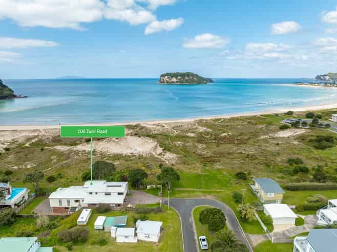 106 Tuck Road, Whangamata