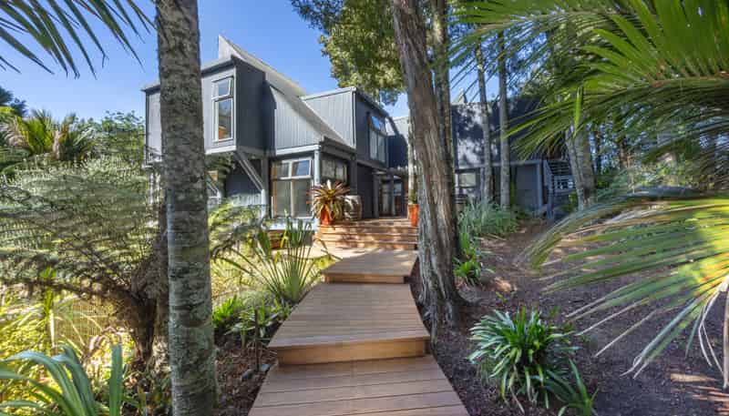 186B Woodlands Park Road, Titirangi
