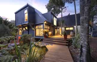 186B Woodlands Park Road, Titirangi