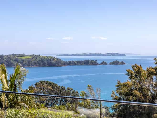 29 Coromandel Road, Oneroa