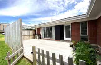 2/17 Omana Road, Milford