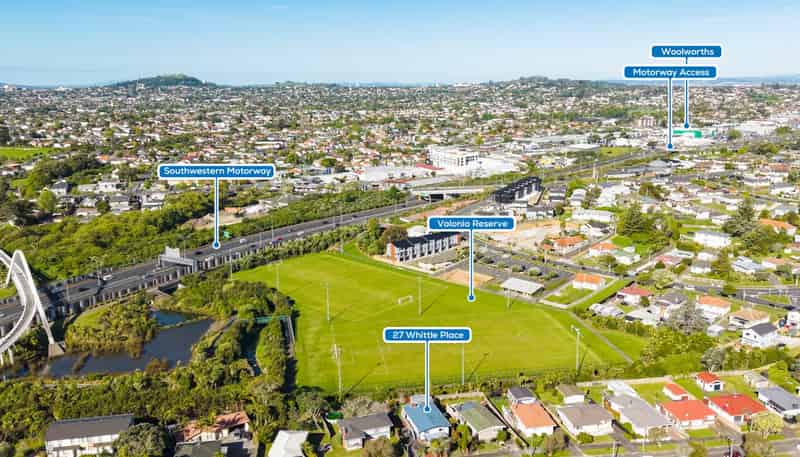 27 Whittle Place, New Windsor