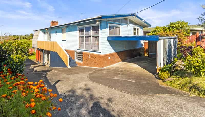 27 Whittle Place, New Windsor