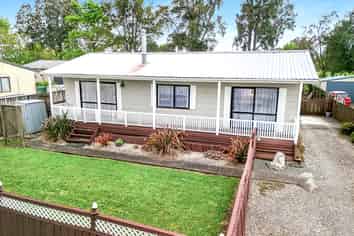 80 Kahikatea Drive, Melville