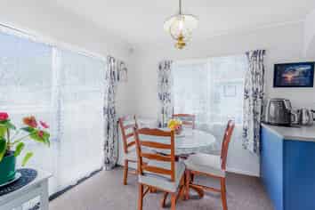 80 Kahikatea Drive, Melville