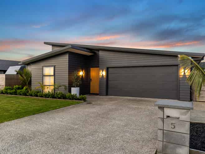 5 Remana Crescent, Huapai