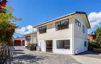 22 Tacoma Drive, Totara Park