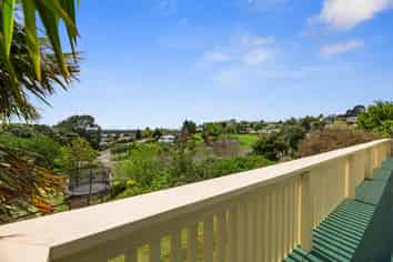 7 Holmburn Street, Welcome Bay