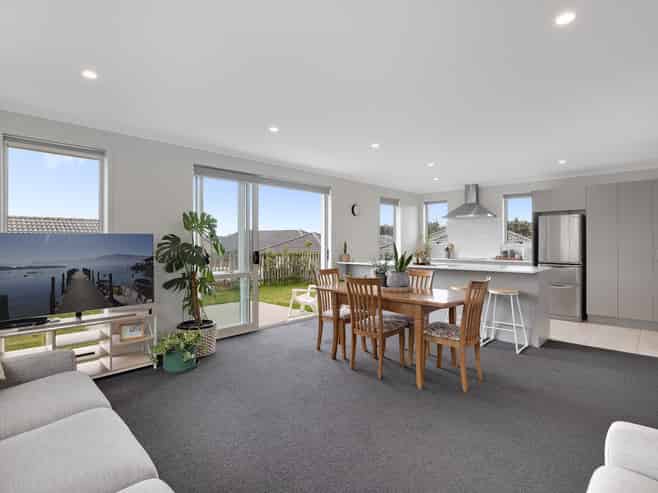 1 Harakeke Way, Papamoa