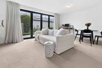 2/38 Seaview Road , Remuera
