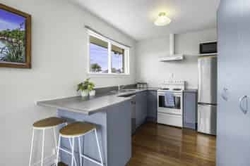 82 Farquhars Road, Redwood