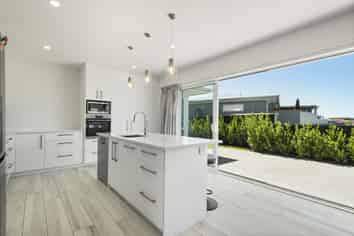 108 Jarden Mile, Nukuhau