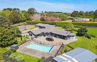 14 Simpson Road, Westmere