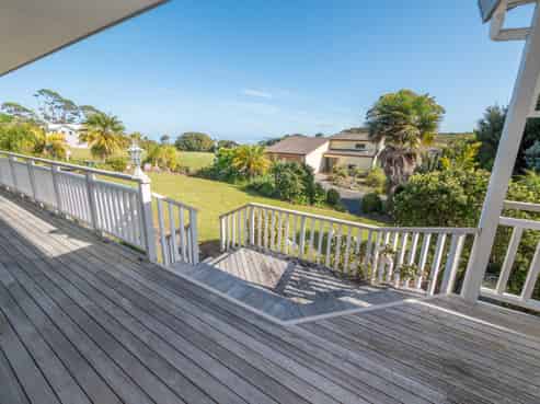 267 State Highway 10, Coopers Beach