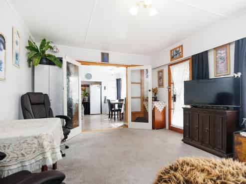  11 Ahuru Street, Marton