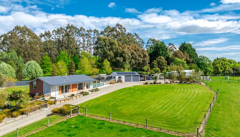 392 Rosebrook Road, Claremont