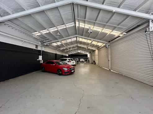 944sqm Stand-alone Industrial with great profile