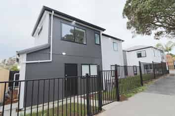 25D Lynbrooke Avenue, Blockhouse Bay