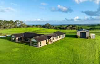 184 Grahams Beach Road, Awhitu