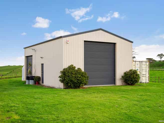 184 Grahams Beach Road, Awhitu