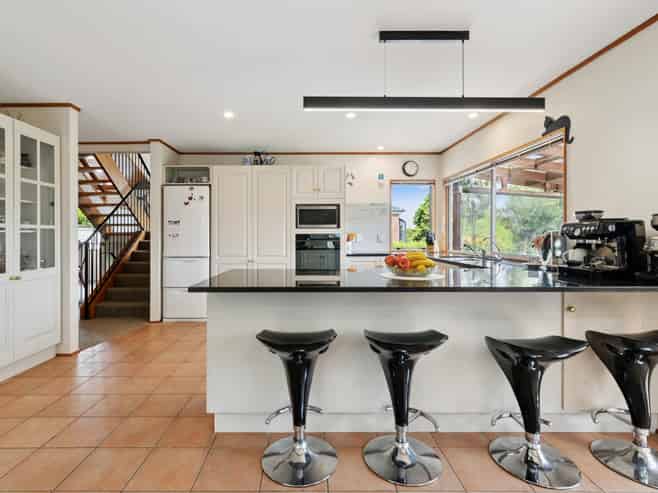 32 Kuripaka Crescent, The Gardens