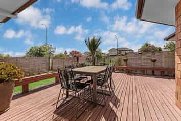 30 Summerland Drive, Henderson