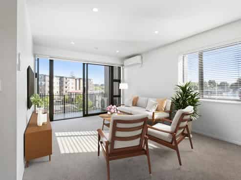 201/38A Fraser Avenue, Northcote