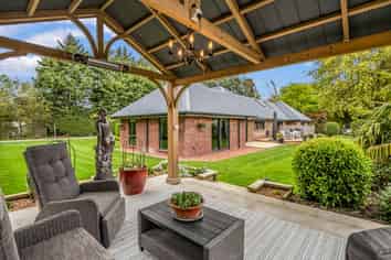 11 High Street, Sheffield