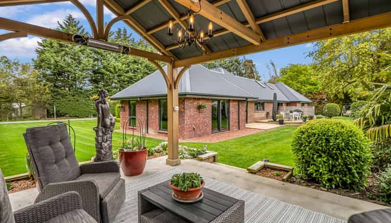 11 High Street, Sheffield