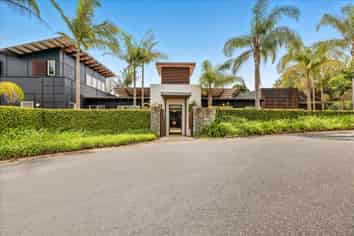26 Saint Regis Way, Bethlehem