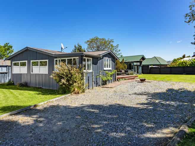 16 Penfold Square, Leithfield