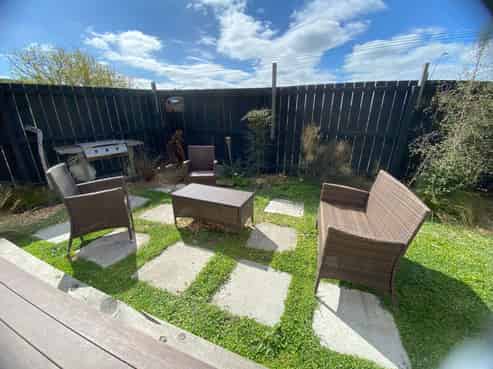 375 Port Hills Road, Hillsborough