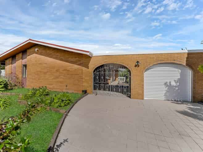 26 Maugham Drive, Bucklands Beach