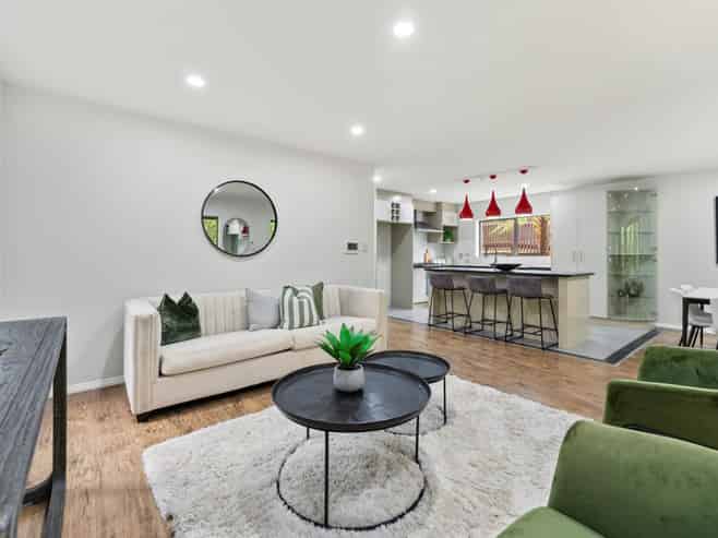 23 Miromiro Street, Greenhithe