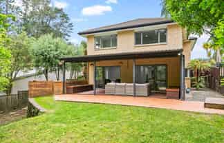 23 Miromiro Street, Greenhithe