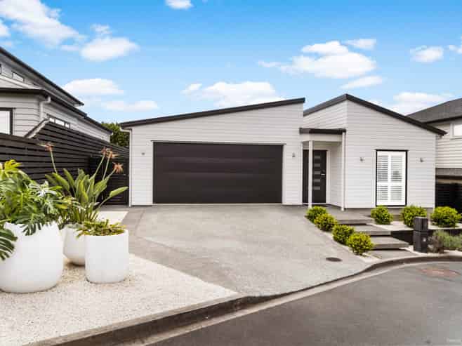 2 Waita Lane, Hobsonville