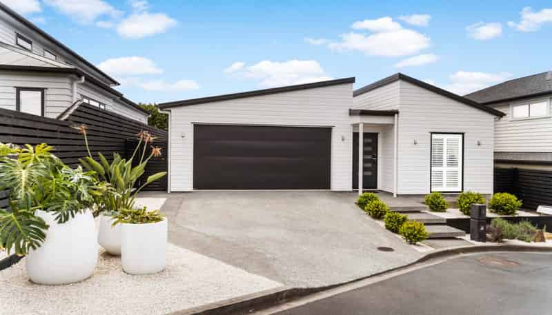 2 Waita Lane, Hobsonville