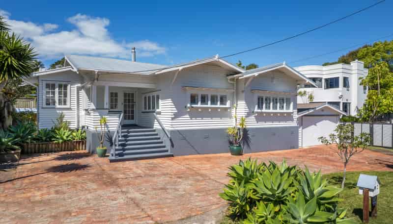 2 Balfour Street, Bayswater