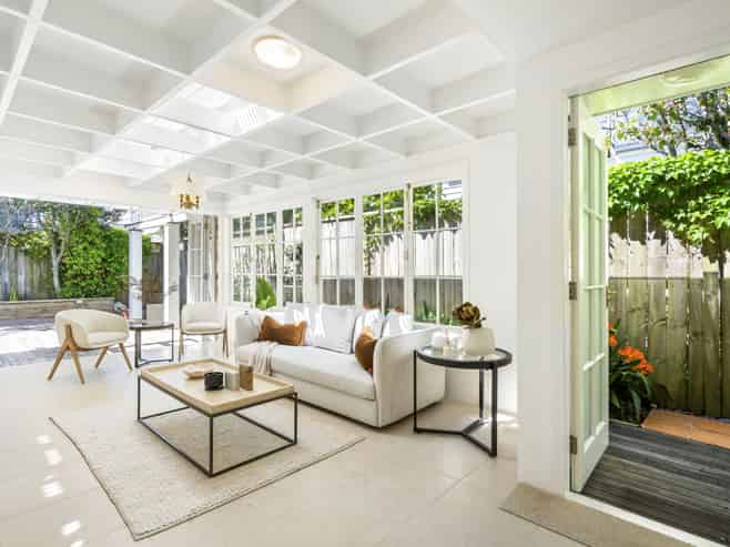 2 Balfour Street, Bayswater