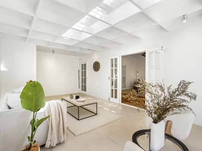 2 Balfour Street, Bayswater