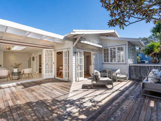 2 Balfour Street, Bayswater