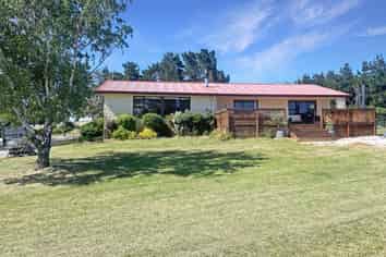 51 Saint Bathans Loop Road, Becks