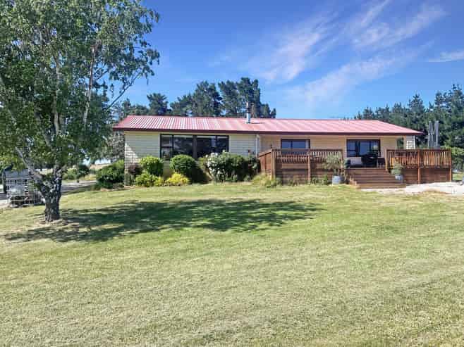 51 Saint Bathans Loop Road, Becks
