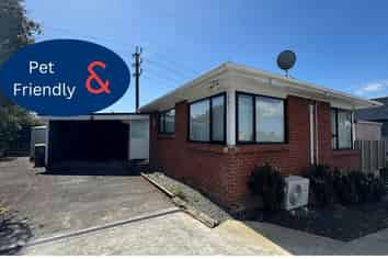 121 Waimumu Road, Massey