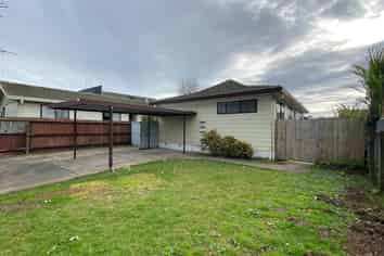 2/190 Te Irirangi Drive, Flat Bush