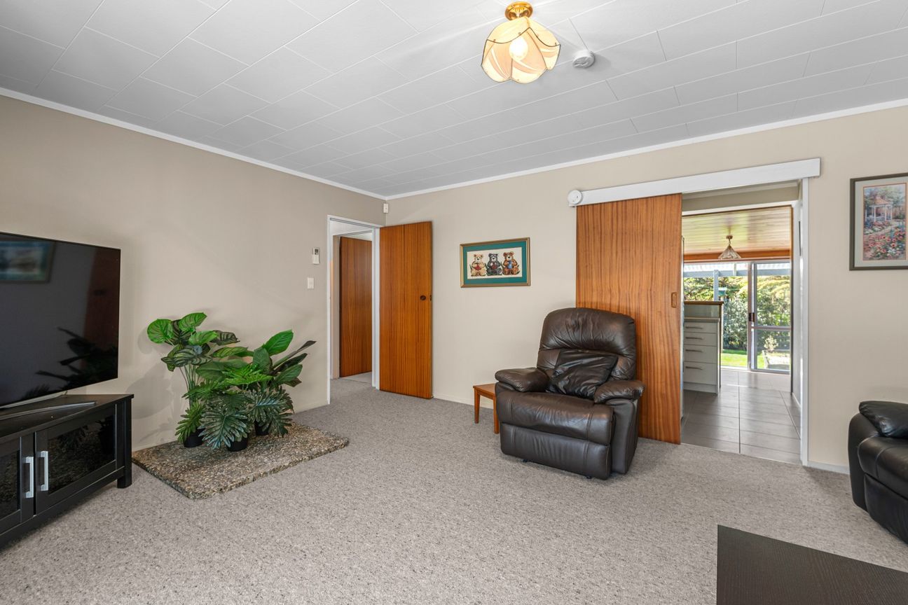Lake Tarawera – Estate Sale - Bild 5
